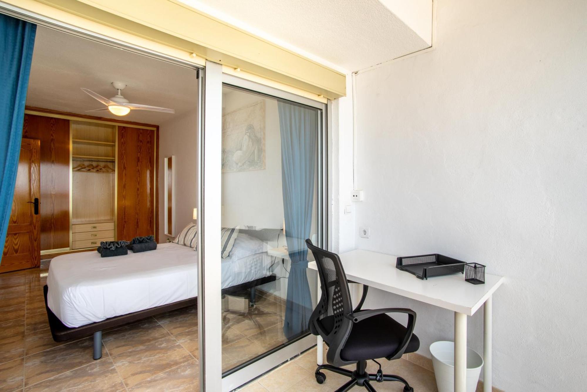 Atico Frente Al Mar 2 Terrazas Barbacoa Y Parking Sujeto A Disponibilidad Apartment *