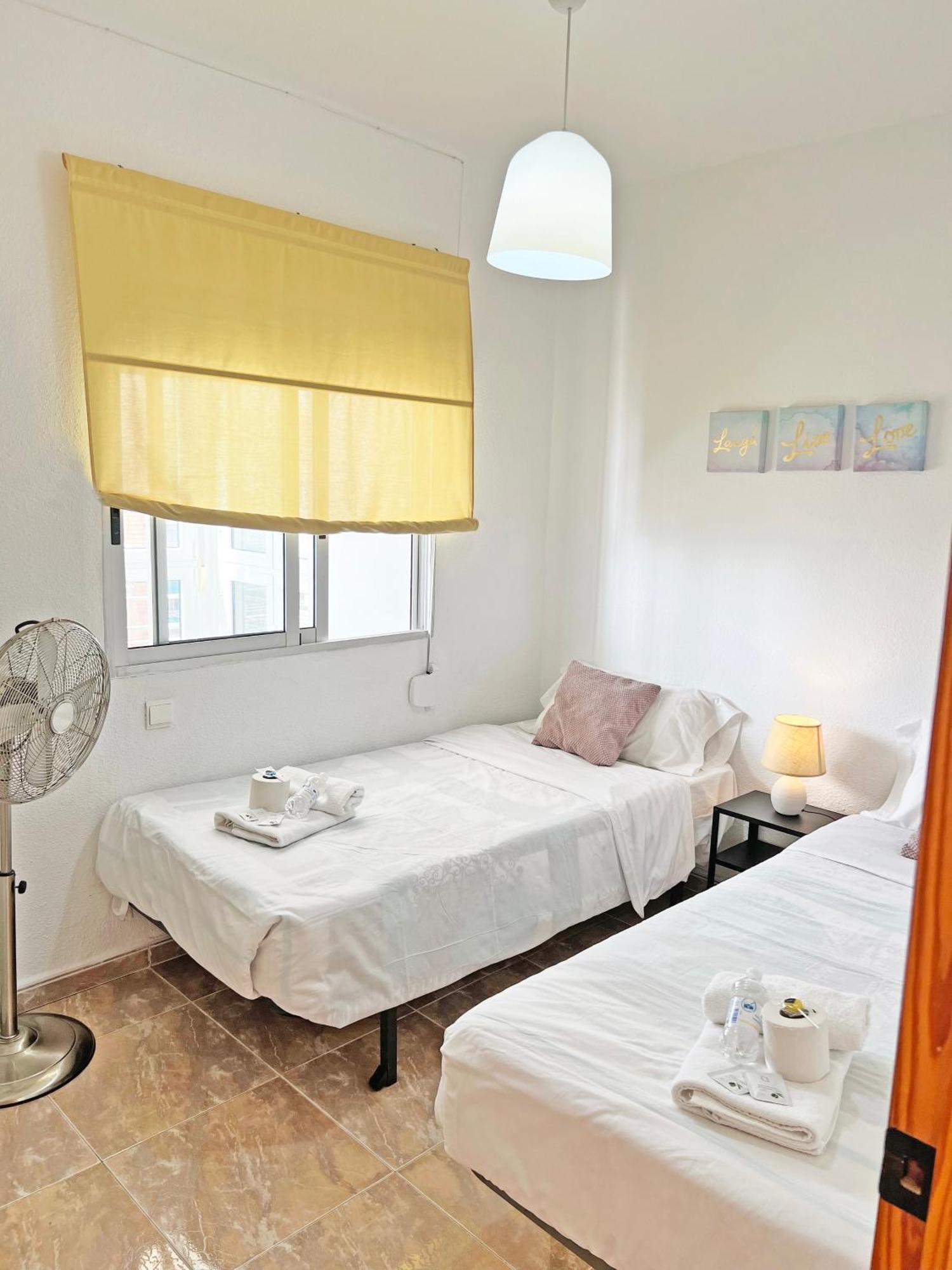 Atico Frente Al Mar 2 Terrazas Barbacoa Y Parking Sujeto A Disponibilidad Apartment El Campello