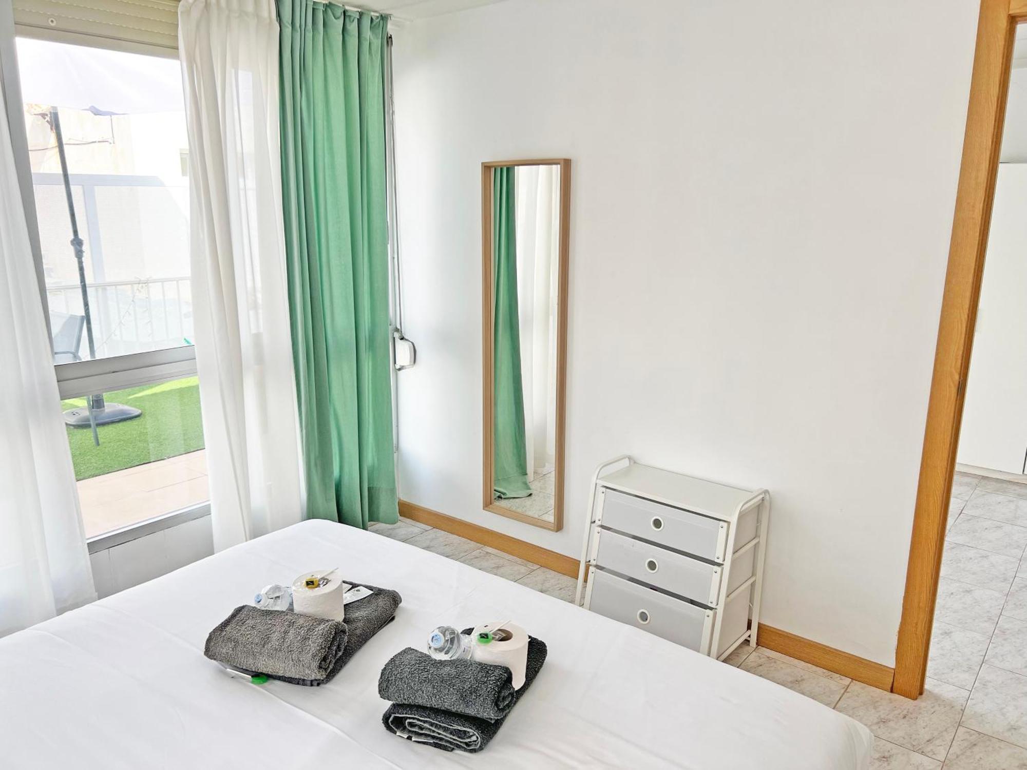 Atico Frente Al Mar 2 Terrazas Barbacoa Y Parking Sujeto A Disponibilidad * El Campello