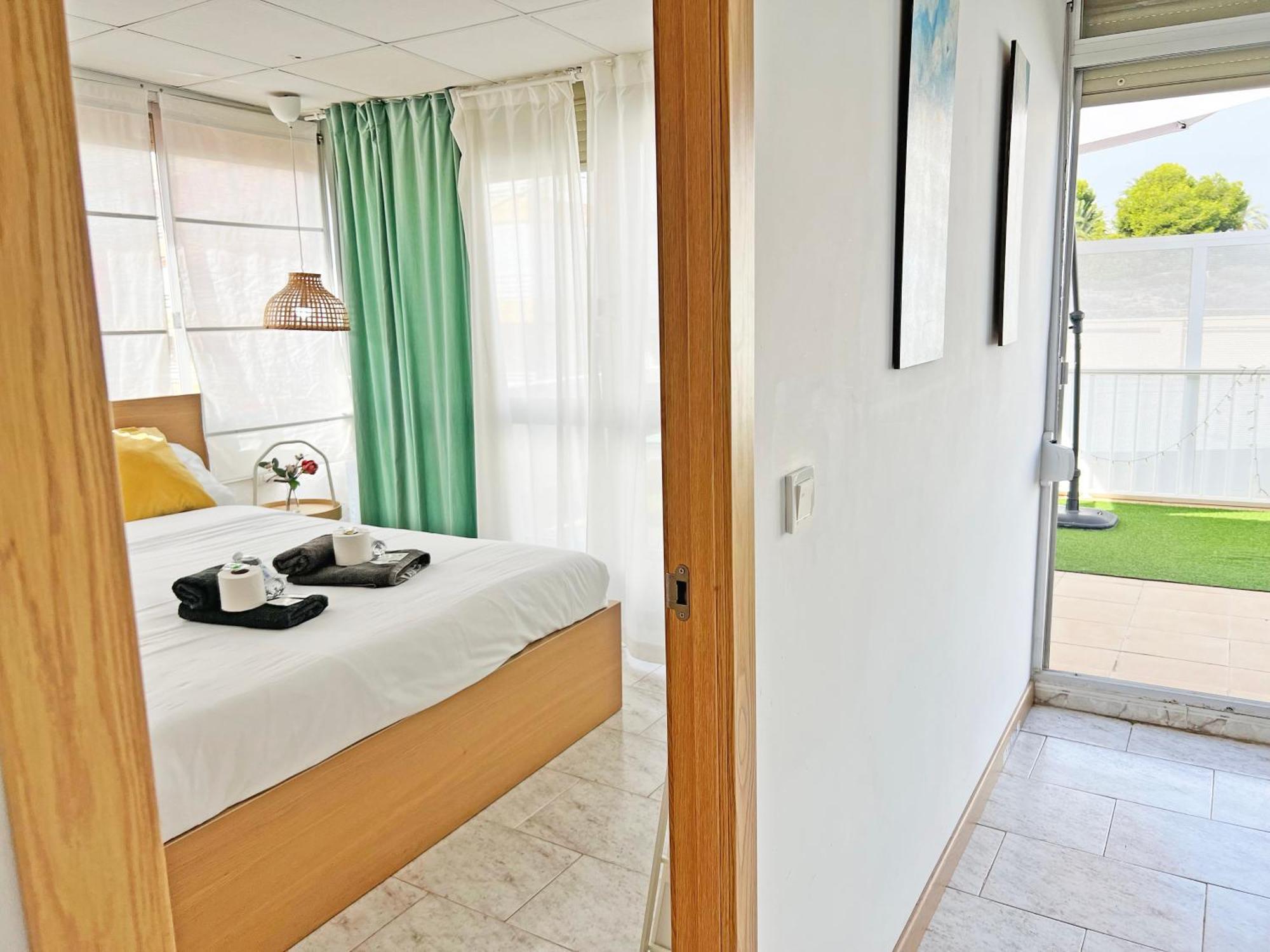 Atico Frente Al Mar 2 Terrazas Barbacoa Y Parking Sujeto A Disponibilidad Apartment El Campello