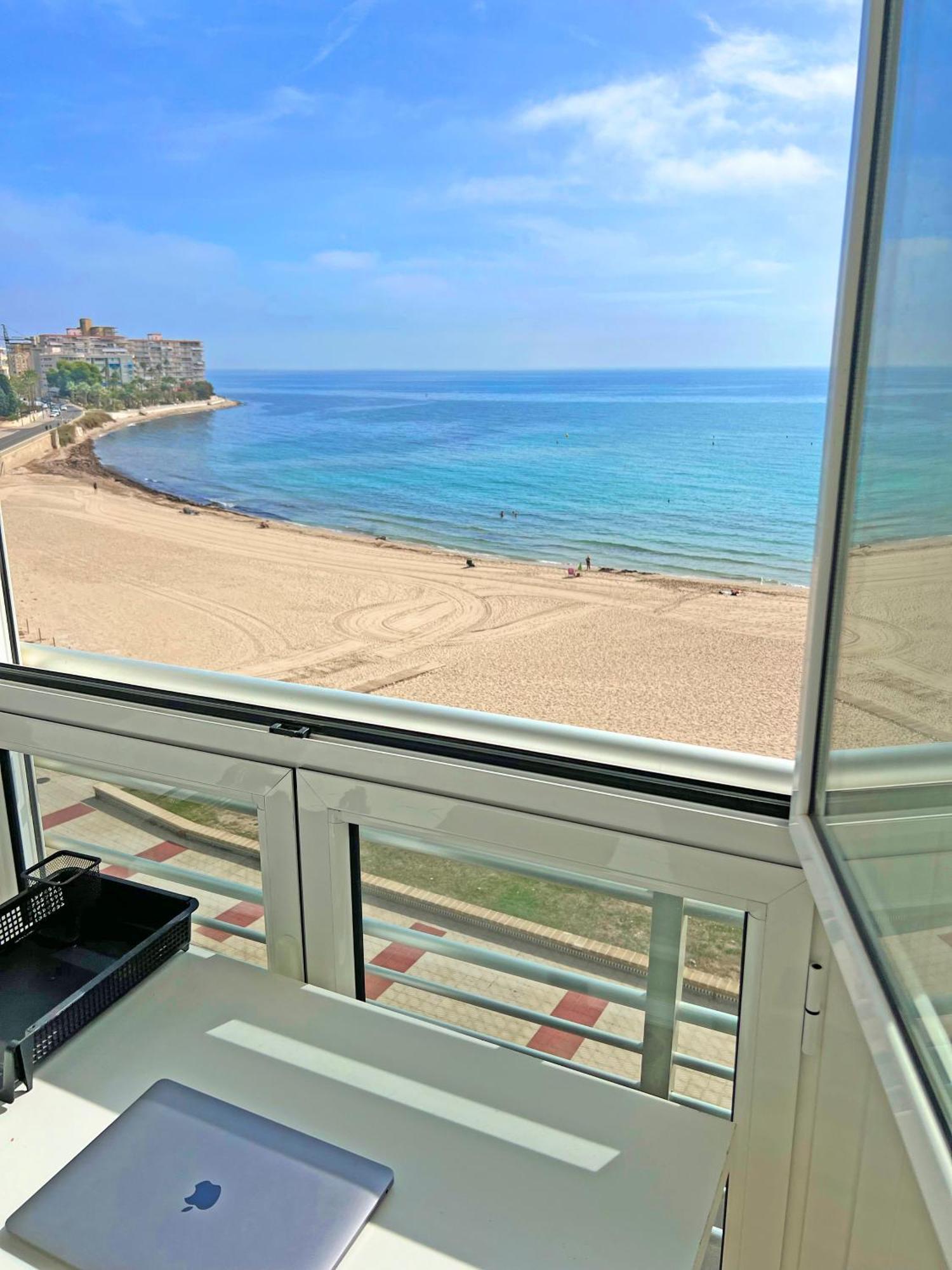Apartment Atico Frente Al Mar 2 Terrazas Barbacoa Y Parking Sujeto A Disponibilidad